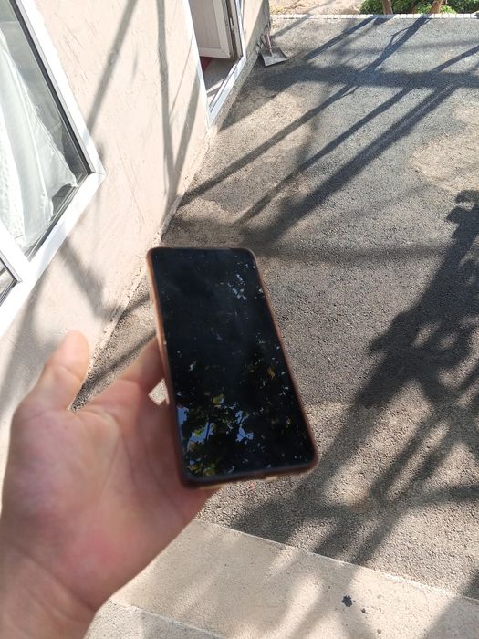 Huawei y73.                 .