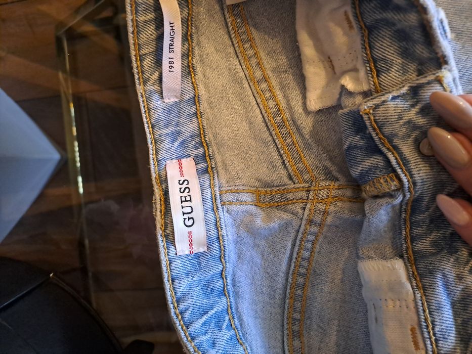 Дънки Guess оригинални