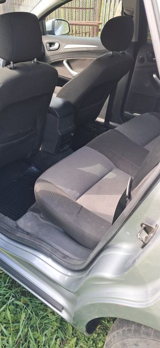 Ford mondeo 1690e