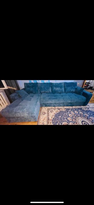 Диван большой, раскладной