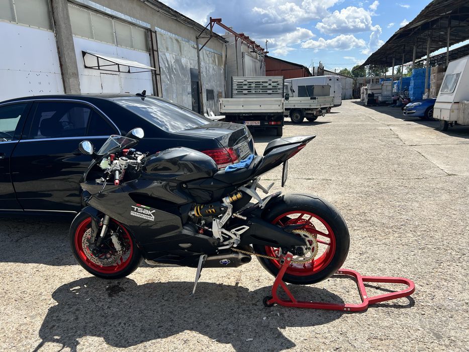 Ducati Panigale 899