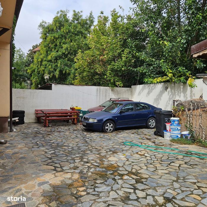 Parter 5camere in vila interbelica/curte/rezidential/comercial/renovat