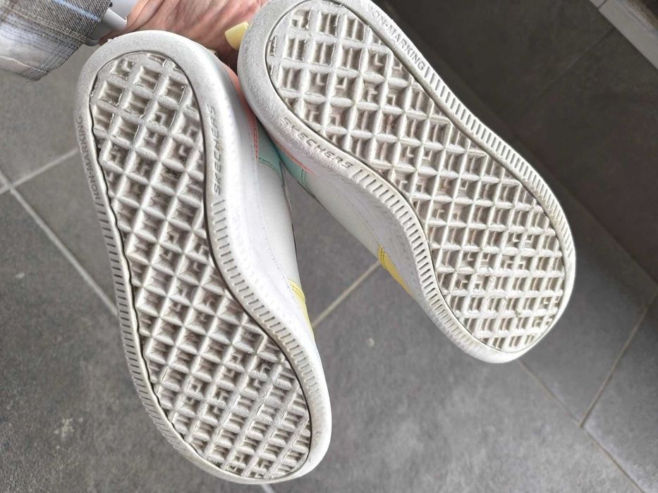 Skechers fetițe  Mărime 33.5, 21 cm