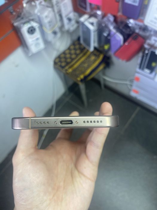В продаже Iphone 16 pro Max 256