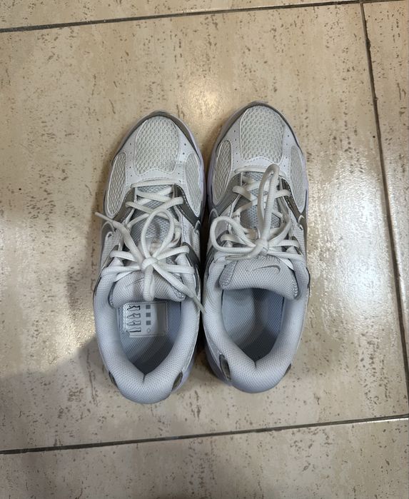 дамски обувки Nike V5 RNR