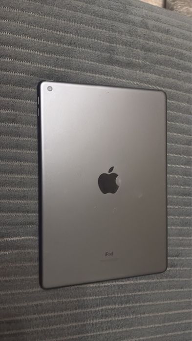 Планшет Apple iPad 2021 Wi-Fi 256 Гб