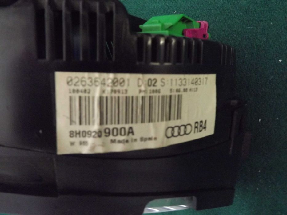 Километраж за AUDI A4 2.4V6 170PS.