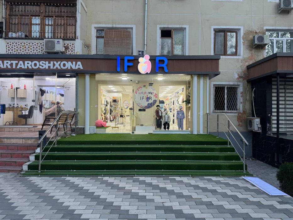 Аренда нежилого помещения вдоль дороги под бутик,тур фирма,магазин