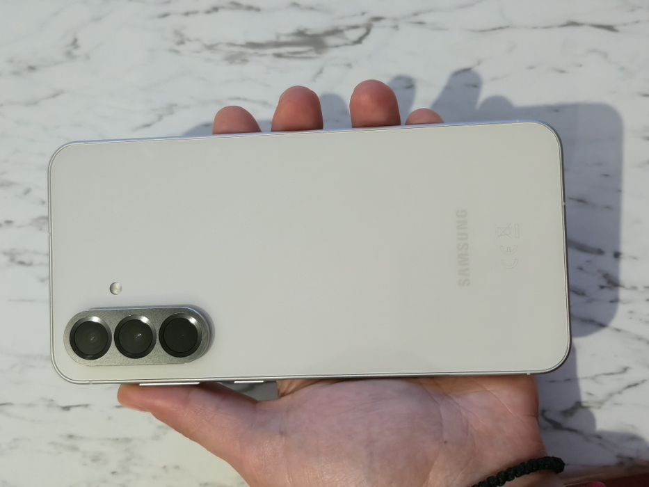 Vand/schimb Samsung A56 5G 128gb