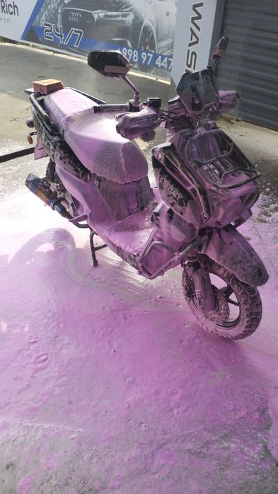 Tank skuter 150 kub sotiladi