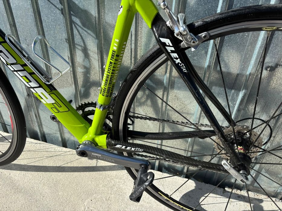 Bicicleta Cursiera Merida FLX 906