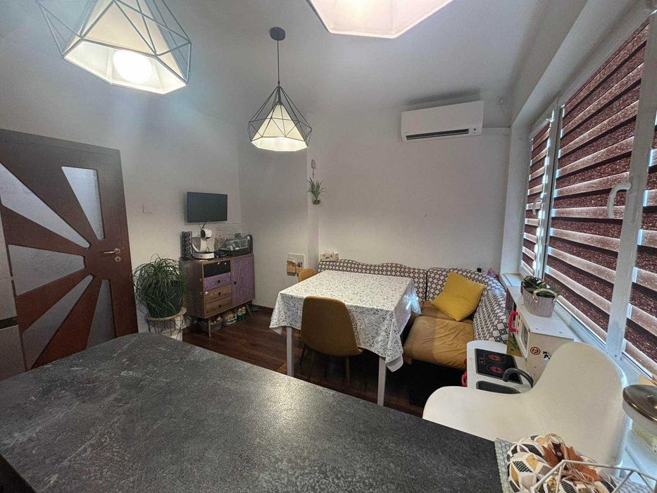 Продава се Тристаен апартамент в Карлово - 96 кв.м за 1615 €/кв.м - Снимка #3