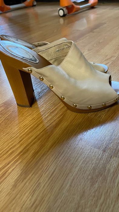 Туфли женские каблук