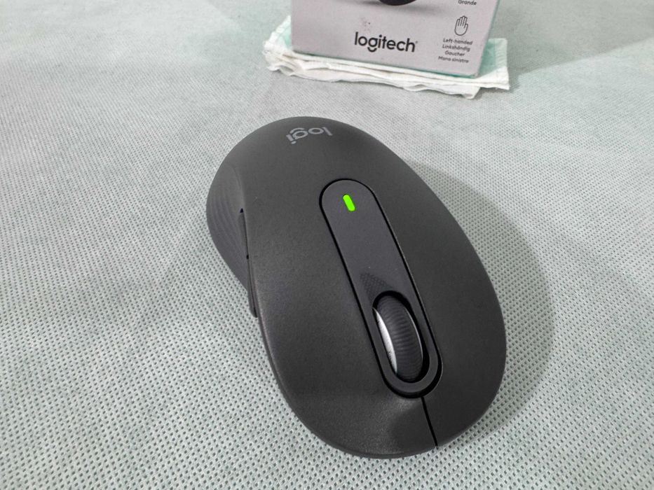 Мишка Logitech Signature M650L left  4000dpi