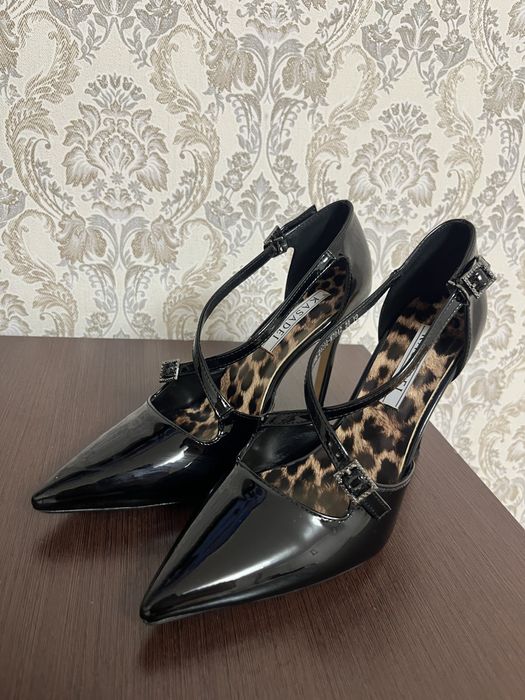 Женские туфли, 39 размер