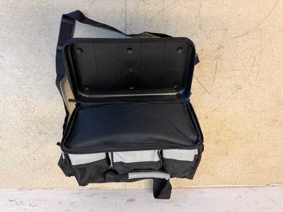 Пистолет за боя акум. ø2.5mm 0.8L 1x4Ah/Органайзер с  прегради 48cm/Чанта