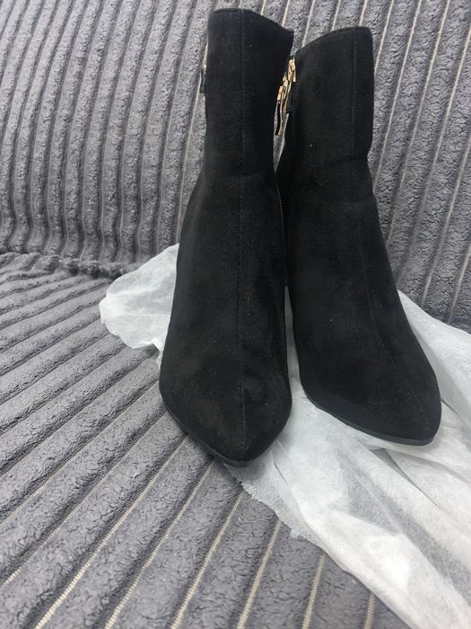 Ботиночки замшевые 36-37