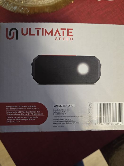 Compresor cu cabluri de dat curent si power bank