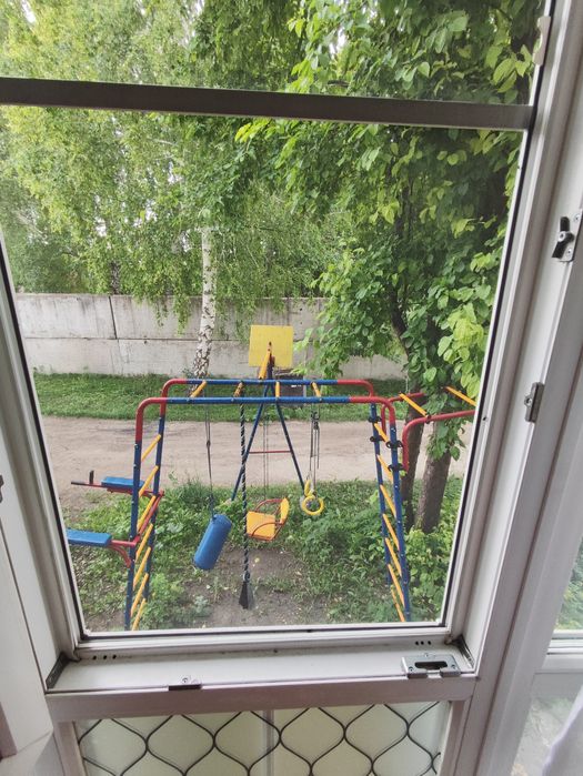 Продам 2х этажную квартиру