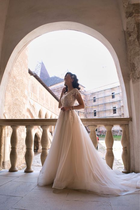 Rochie mireasa A-line