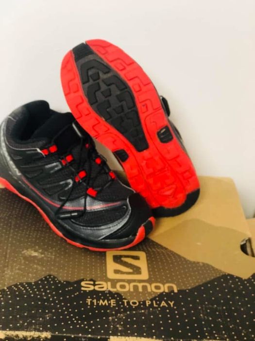 Bocanci baiat SALOMONmarimea 30-31,inter19,5cm,GORETEX,nu ghete pielr
