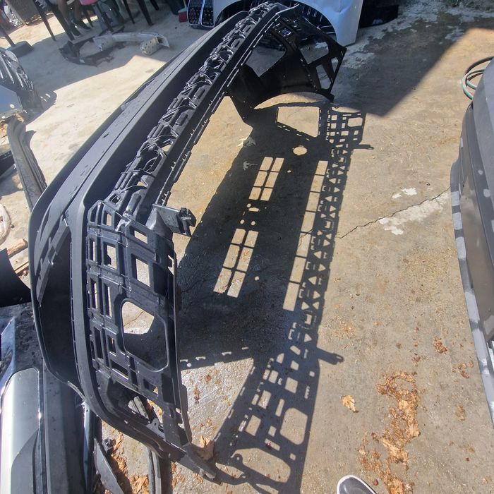 VW Crafter след 2017 предна броня