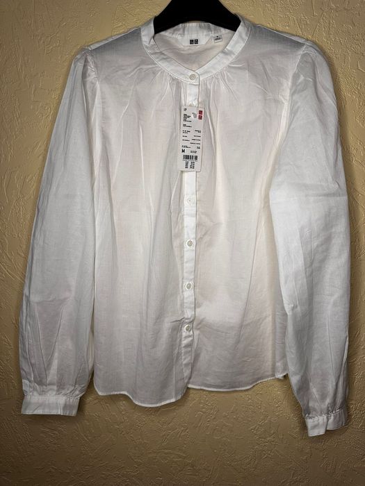 Блуза белая uniqlo