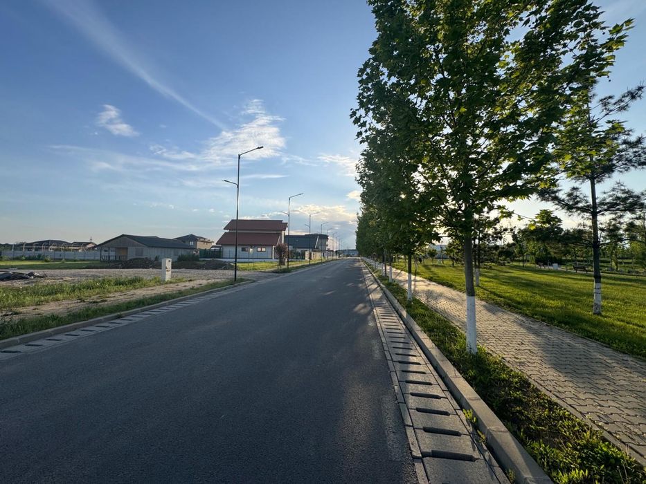 Teren intravilan 450 mp in zona parcului din Oras Titu oi
