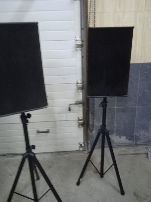 Продам колонки со штативами