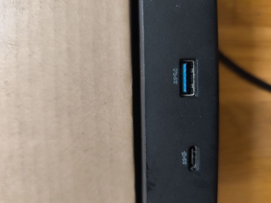 DELL docking station WD19S