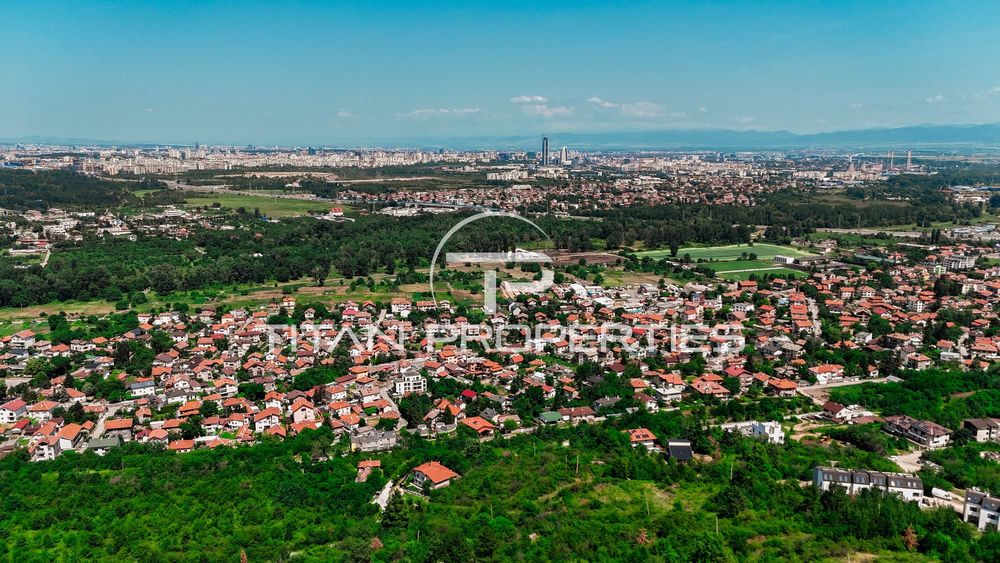 Парцел , в регулация  , с.Герман