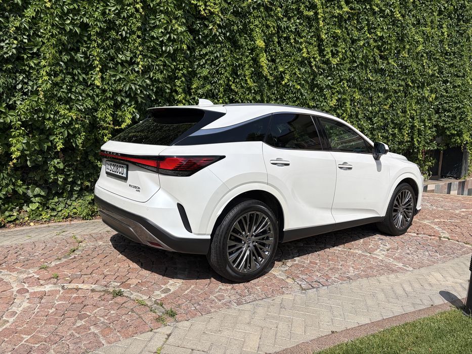 Lexus RX350 hybrid