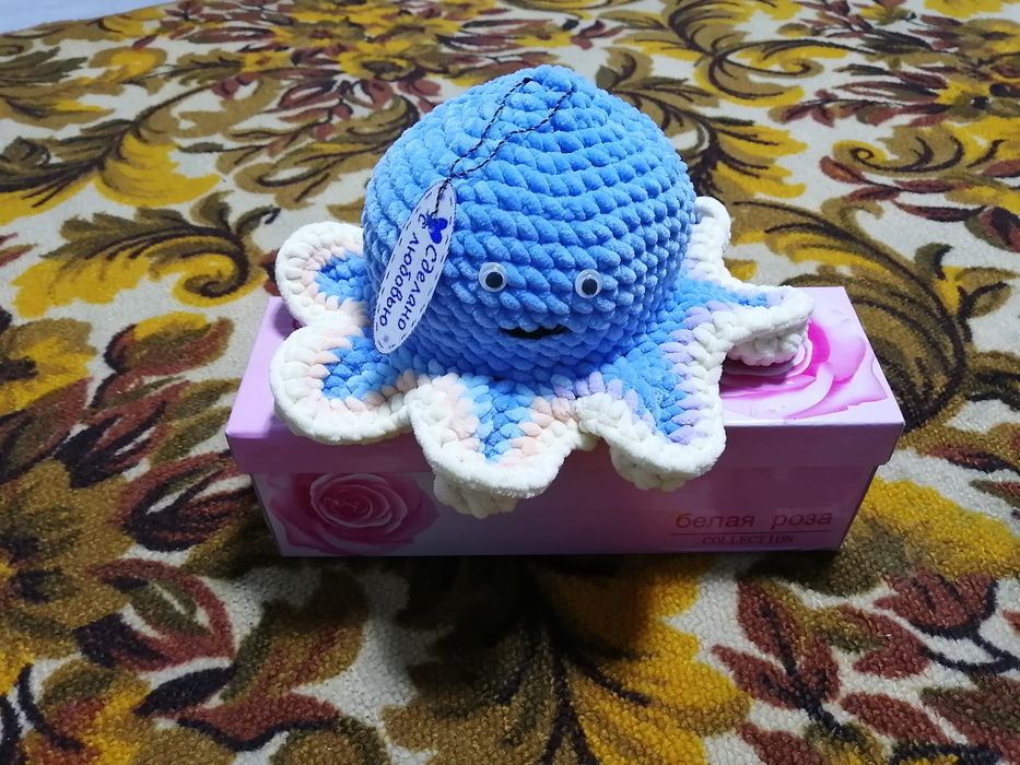 Вязаные игрушки ручной работы