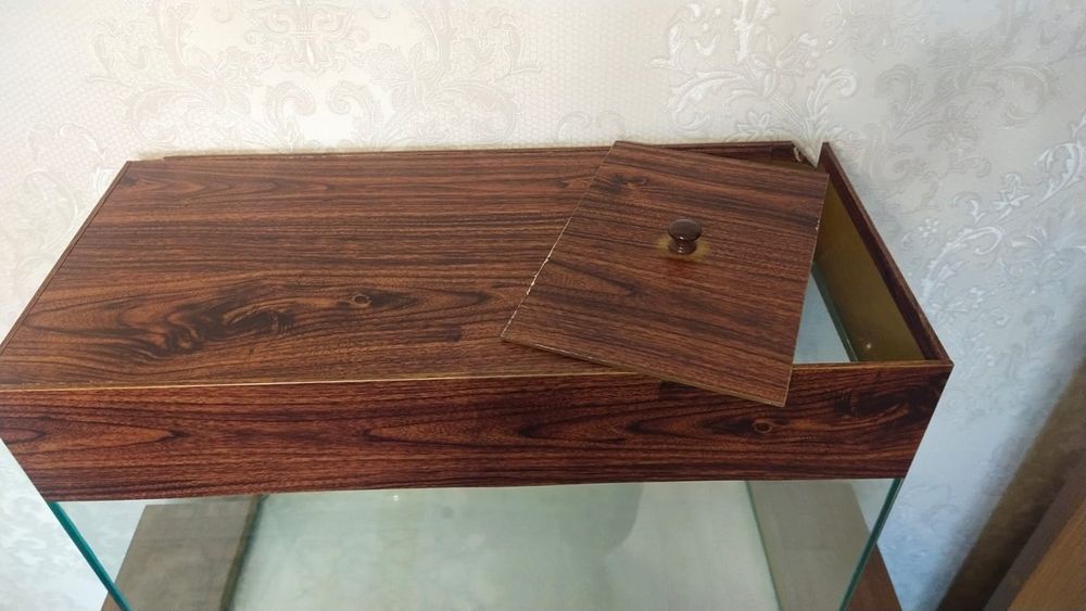 Продам аквариум с тумбой