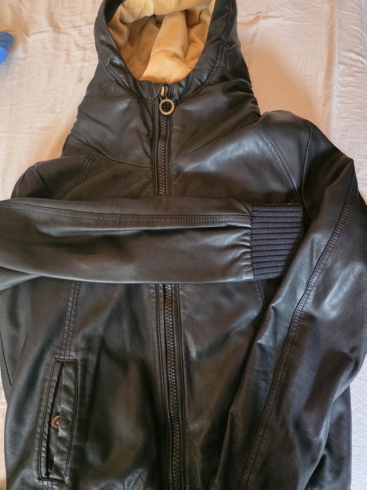 Кожено Яке с качулка FLI PAPIGU