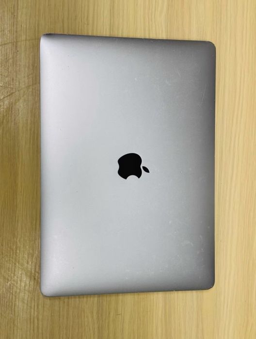 Macbook Pro 13 M2 (2022)