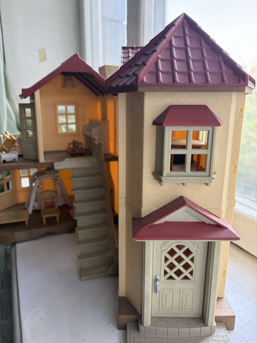домик sylvanian с мебелью