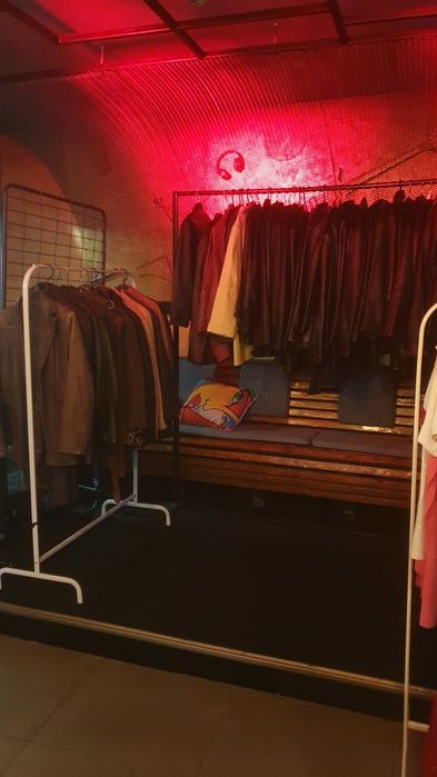 Vand geci piele vintage