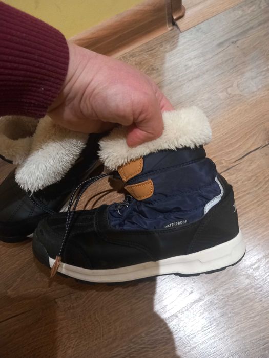 Детски зимни боти