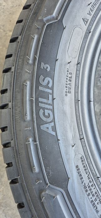 2 anvelope vara ca noi  Michelin 235/60/17C,dot 2024.Pret/bucata.