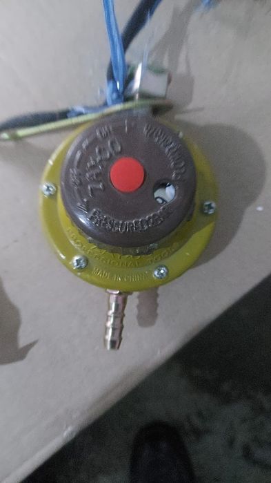 Кран для кислородного баллона