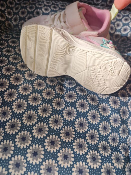 Pantofi sport Zara marimea 23