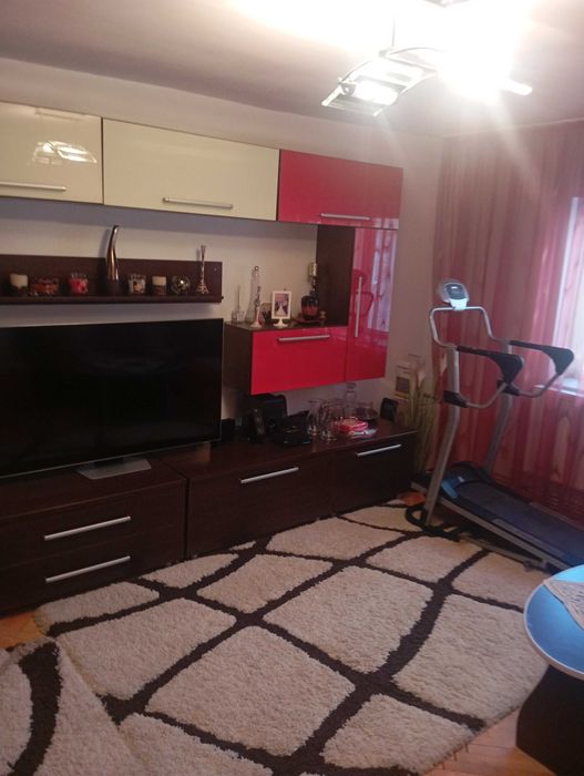 Apartament de vînzare la vilă