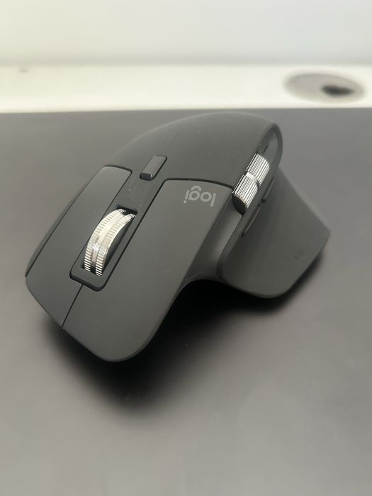 Мишка Logitech MX Master 3s