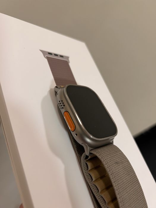 Apple Watch ultra 2 49mm