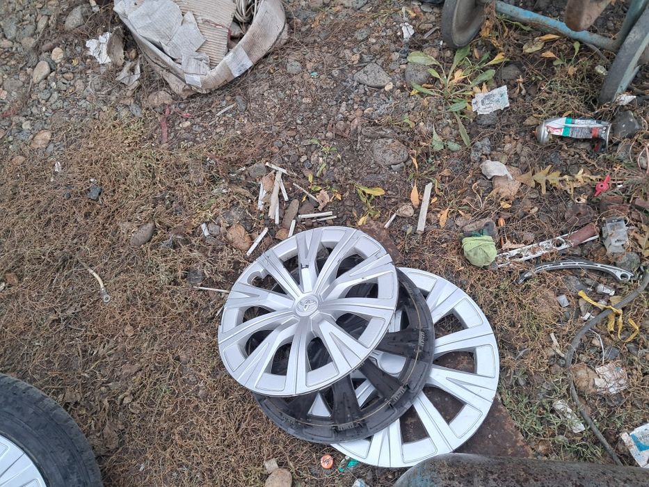 Продам диски штампы с шинами