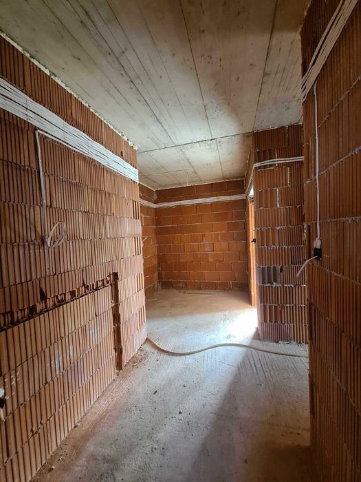 Продава се Тристаен апартамент в Хасково, Любен Каравелов - 112 кв.м за 1006 €/кв.м - Снимка #8