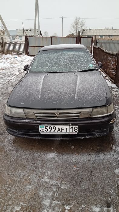 Продам машину Тойота Виста