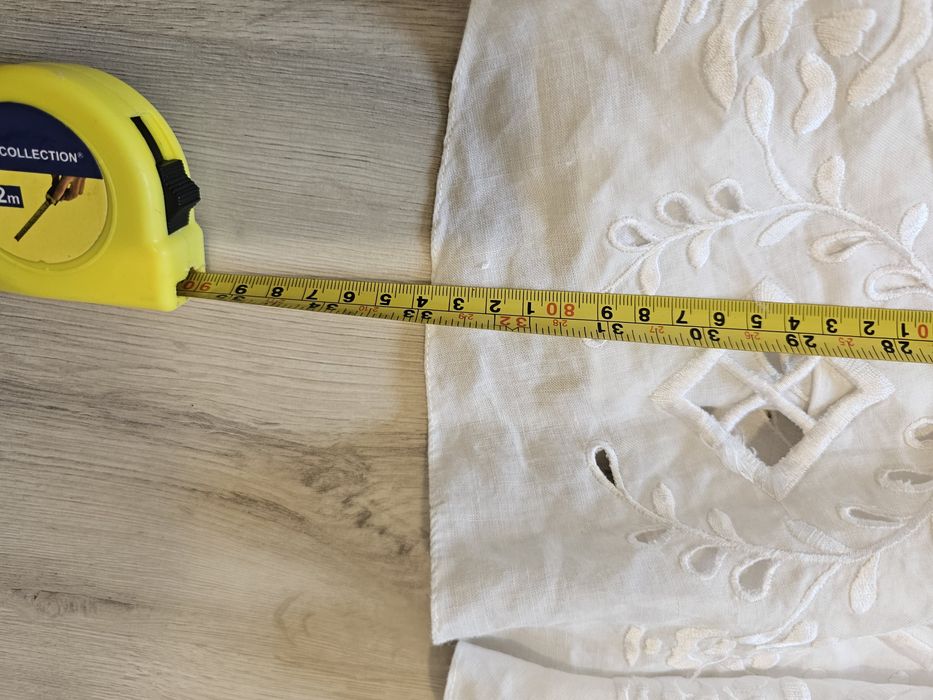 Rochie alba cu dantele