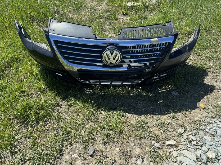 Bara fata passat b6 negru lc9x cu proiectoare ceata